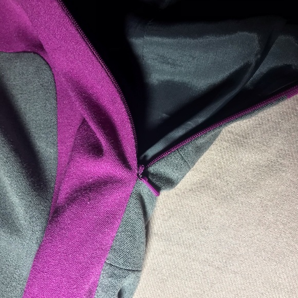 Dress - Picture 10 of 11